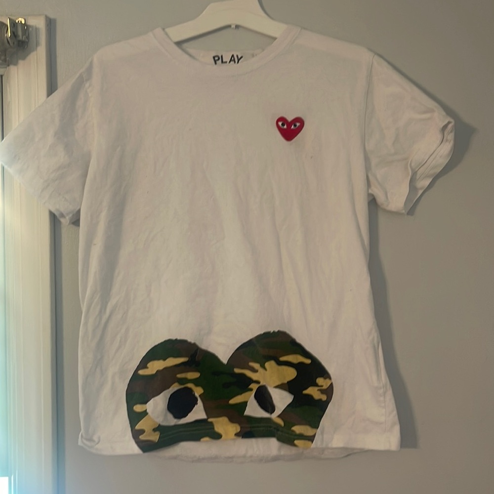 White commas des garcons